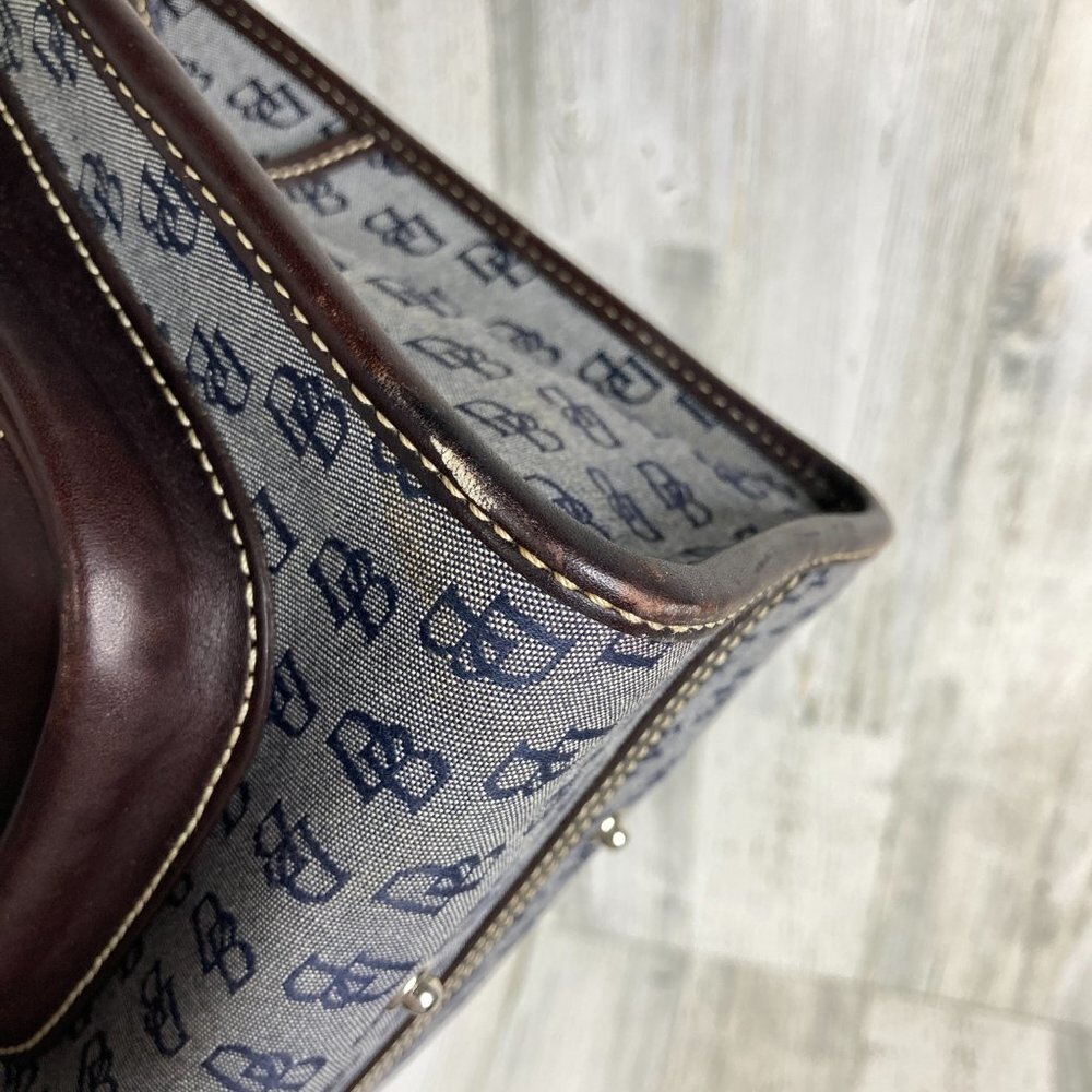 Dooney And Bourke Womens Gray Signature Jacquard Tote - Picture 13 of 13